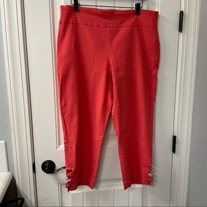 Ladies capri pants